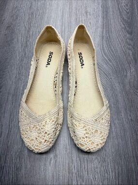 Soda Cream Crochet Slip-On Ballet Flats